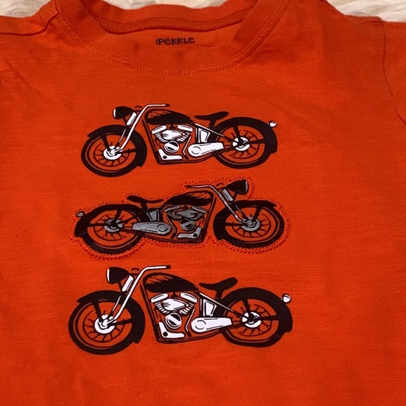 Pekkle Orange Motorcycle T-Shirt and Gray Shorts in 24M - Picture 3 of 8